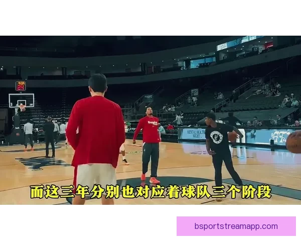 开拓者三年重选内线美媒推荐二米六大前锋争夺上场机会